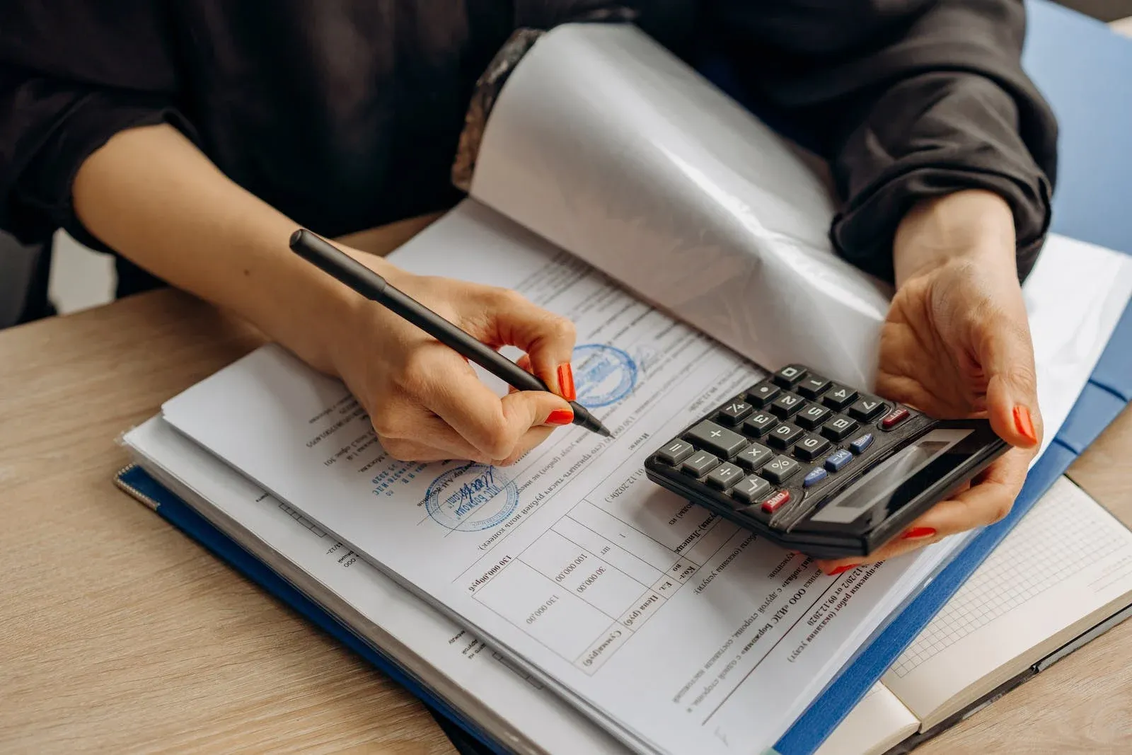 Aide à la mise en place et à la réalisation des relances amiables et judiciaires pour des factures impayées à Marseille