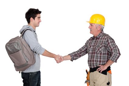 Réduction de charges sociales à Marseille en embauchant un contrat d'apprentissage